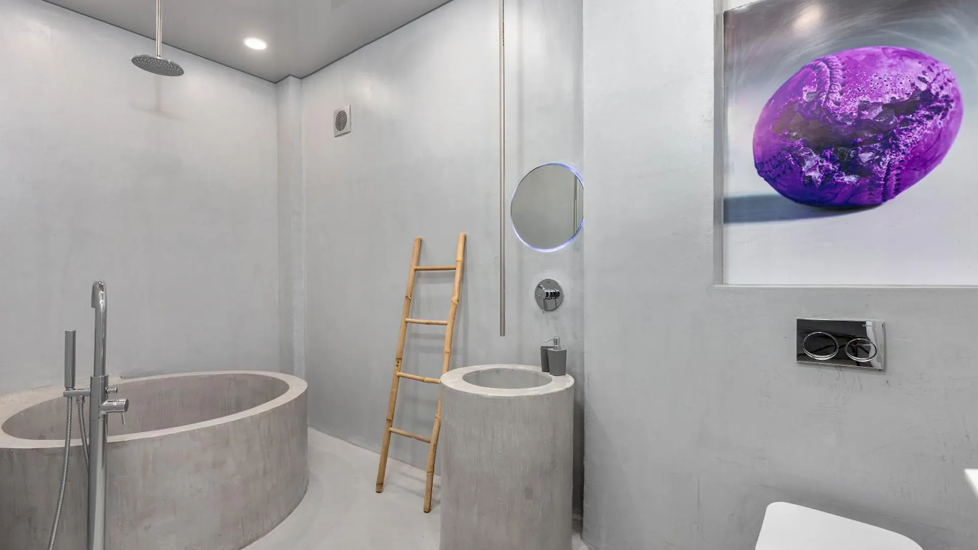 Villa Tabori Hill - 3Br Luxury Villa In Tbilisi